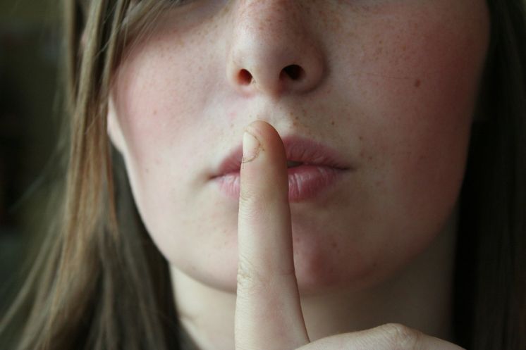 6 bonnes raisons de se taire